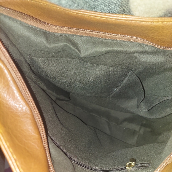 EUC-Boho Style crossbody bag - Picture 5 of 6